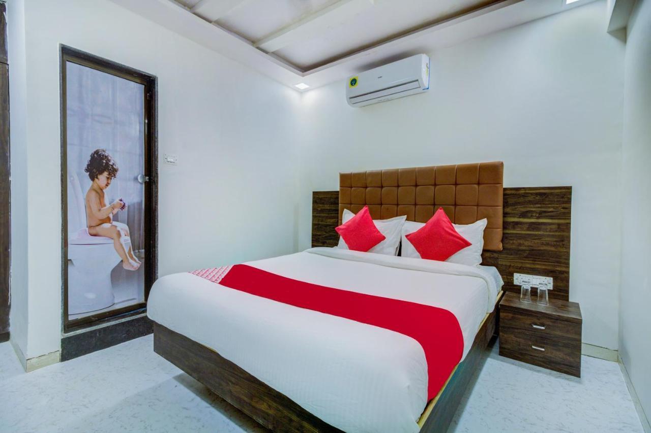 Hotel Golden Palace Lodging And Boarding Thane Exterior photo