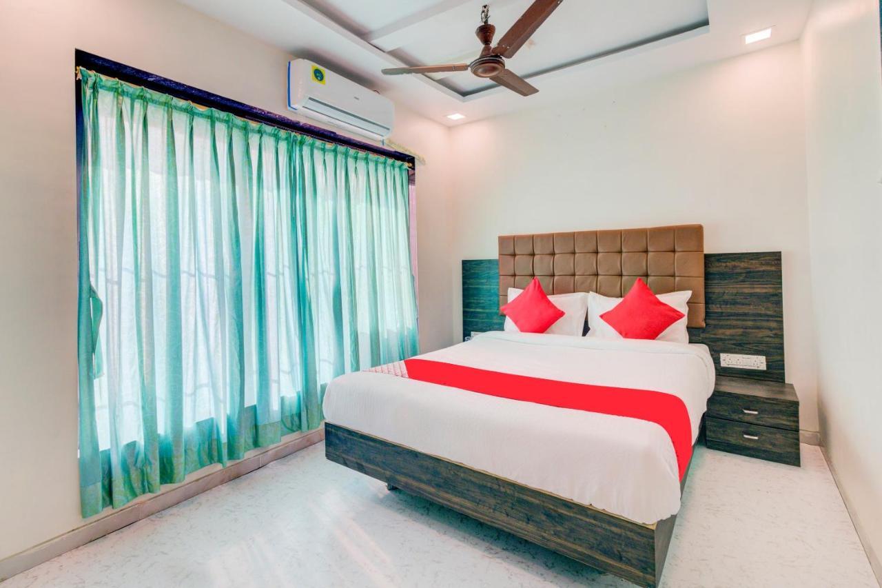 Hotel Golden Palace Lodging And Boarding Thane Exterior photo